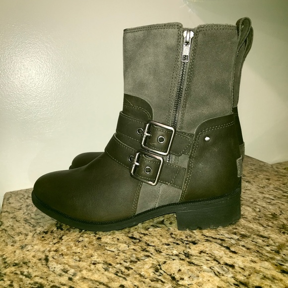 UGG “Wilde” leather waterproof Moto biker buckle boots - Picture 4 of 16